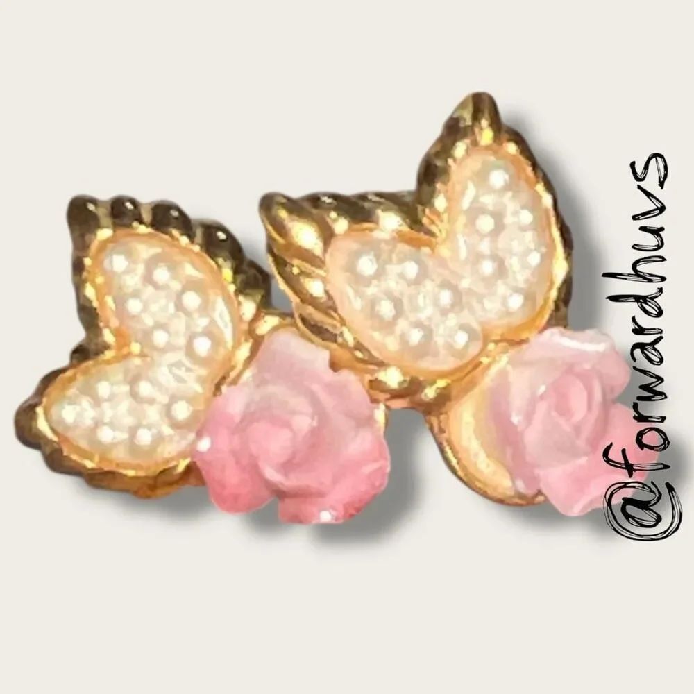 Vintage Gold Tone Clip-On Earrings White Textured Accent with Ceramic Rose